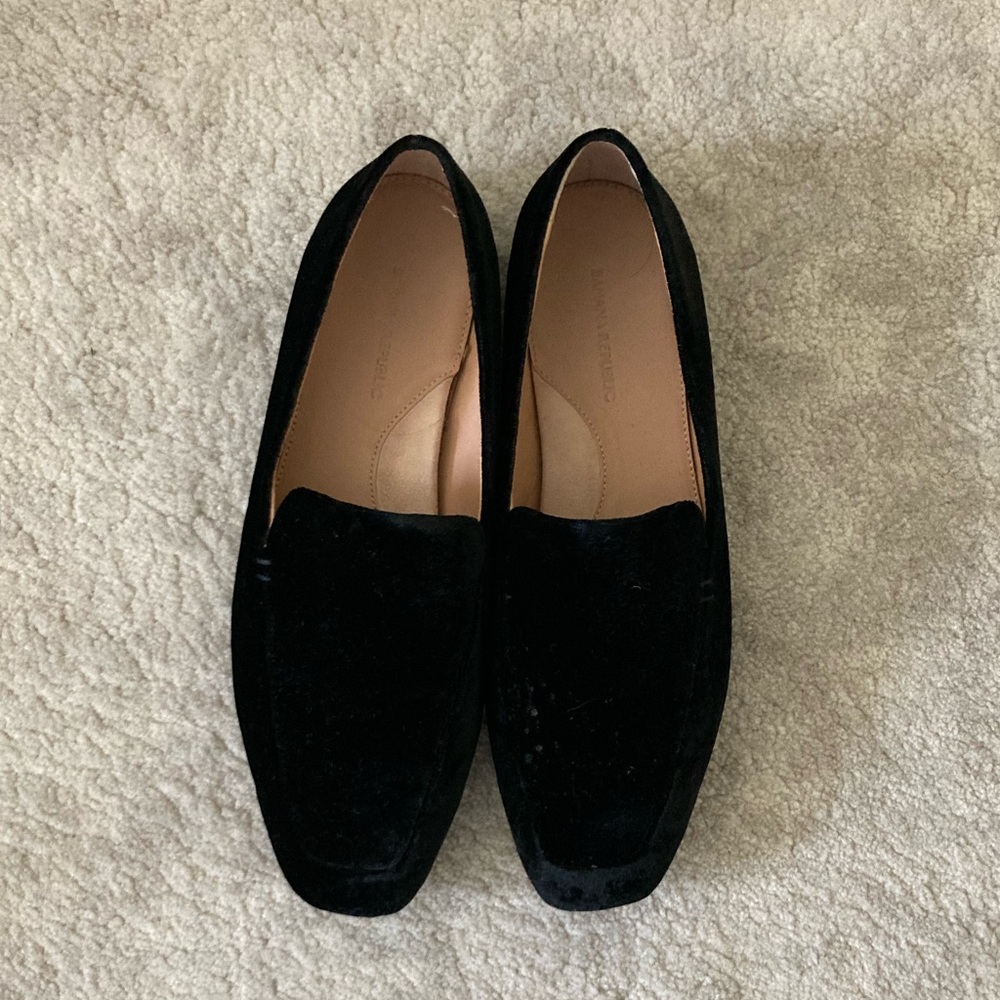 Banana Republic Velvet Loafers
